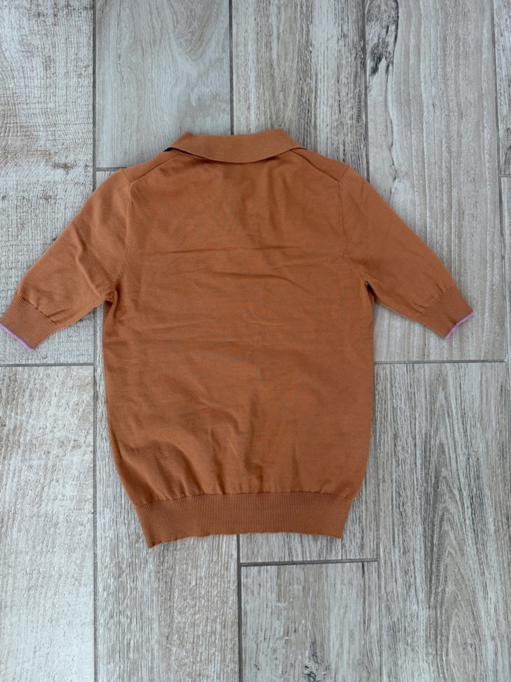 Women Tie-Neck Short Sleeve Sweater - Picture 2 of 6